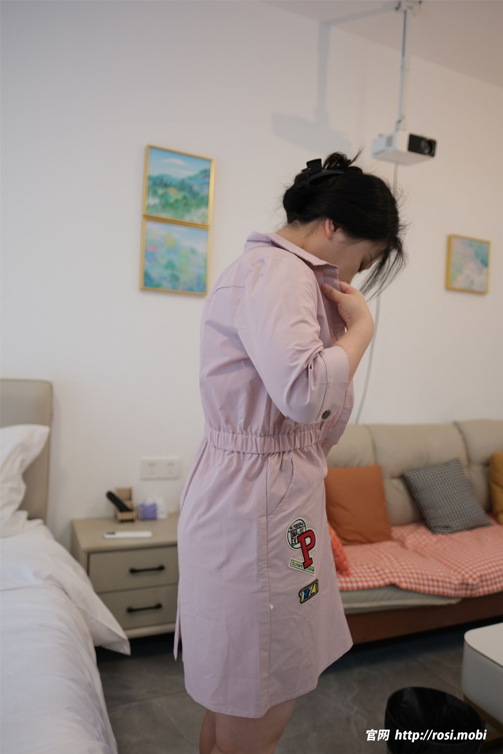 [ROSI美女图]2025.05.02 NO.4897-微觅圈