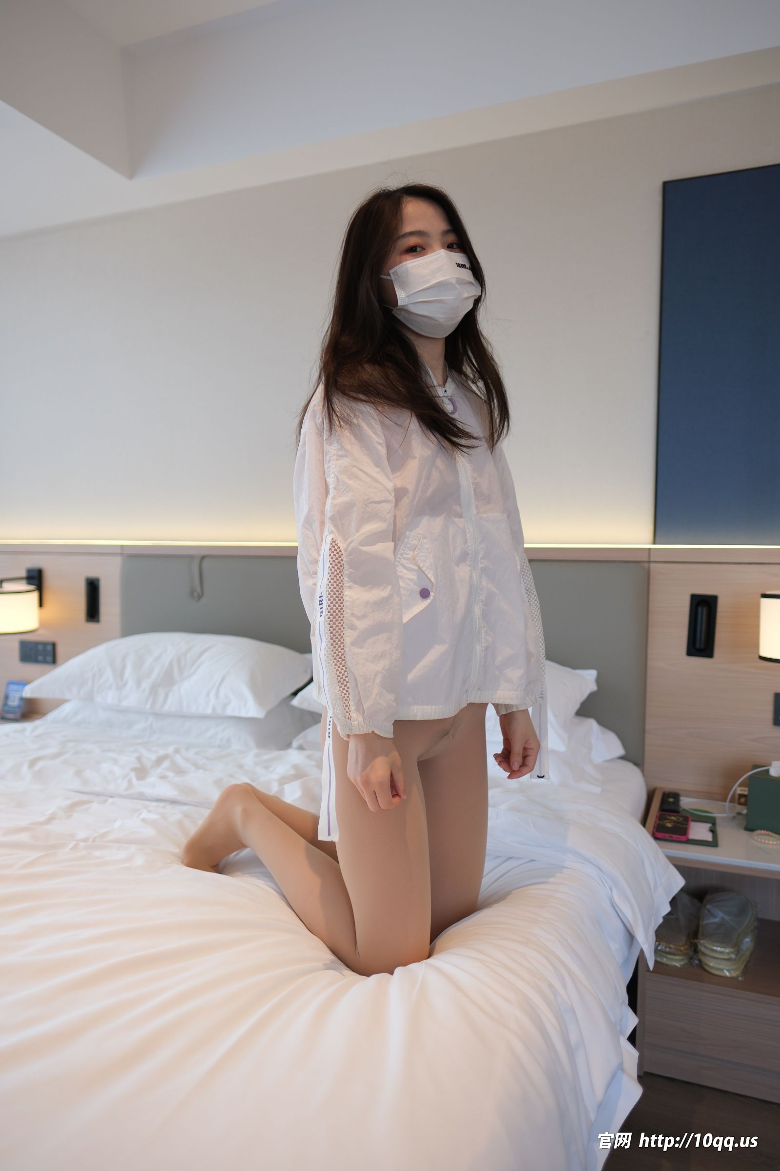 图片[1]-[ROSI美女图]口罩系列 2025.04.23 NO.3237-电鸽
