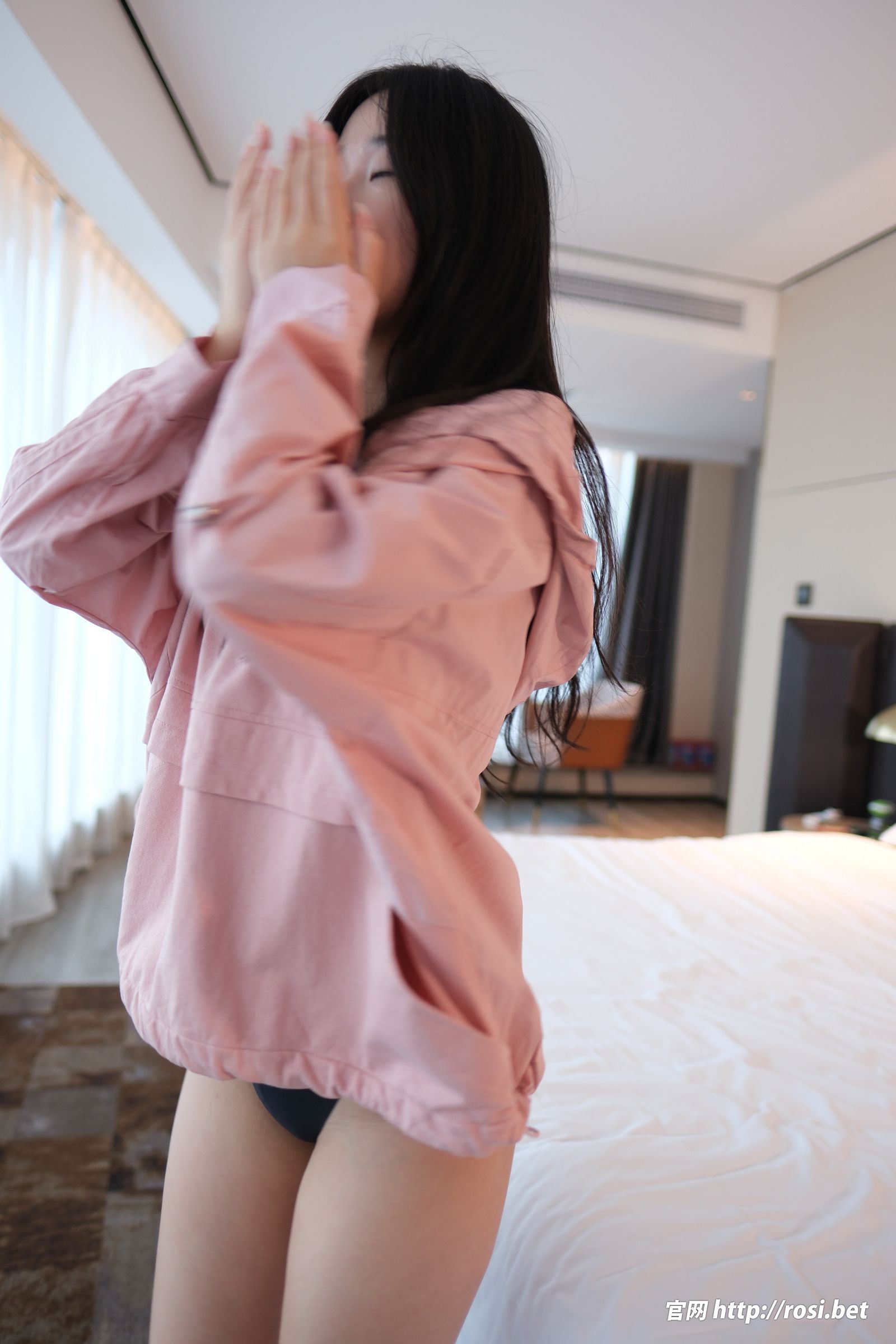 [ROSI美女图]2026.01.23 NO.5163-秀人网