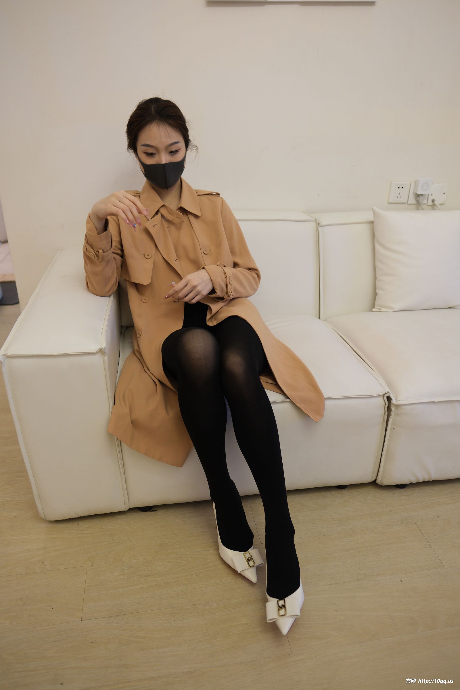 [ROSI美女图]口罩系列 2025.03.29 NO.3212-慕色阁