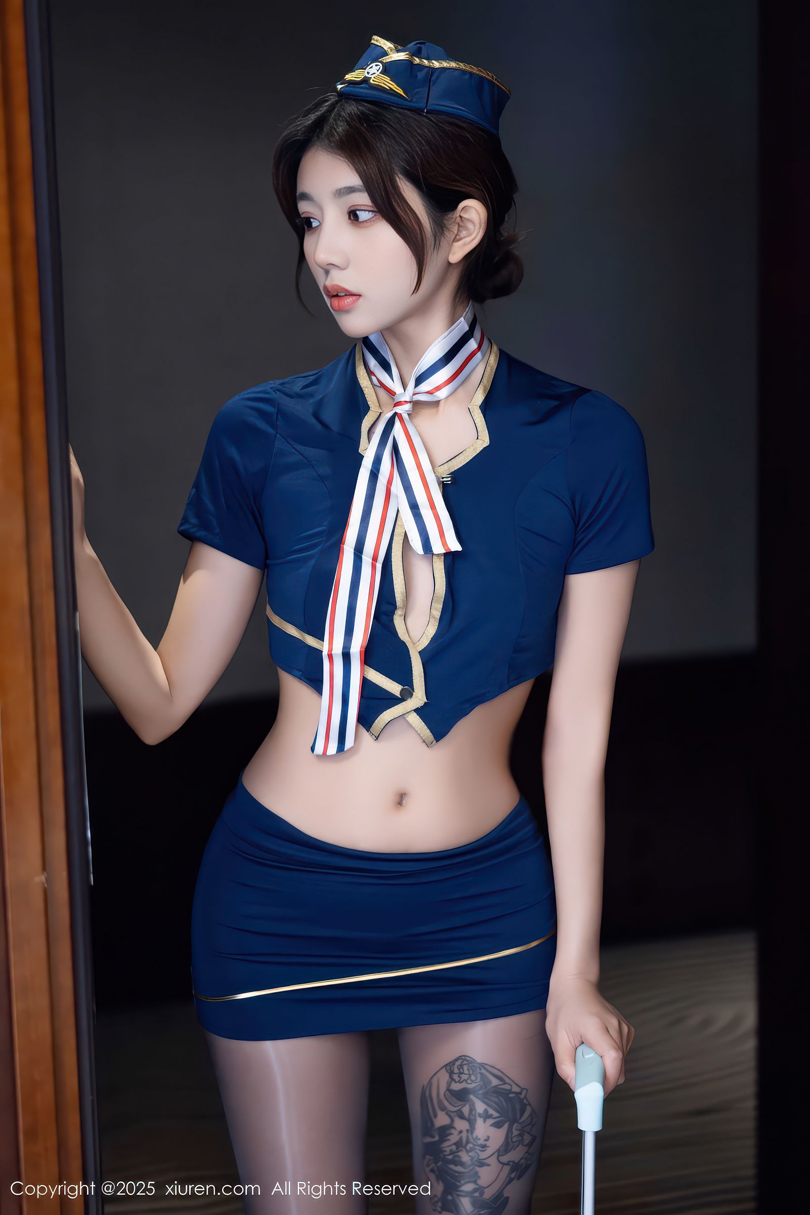 [秀人XIUREN] 2025.12.16 NO.11112 姜冉冉_Renee@-美空网