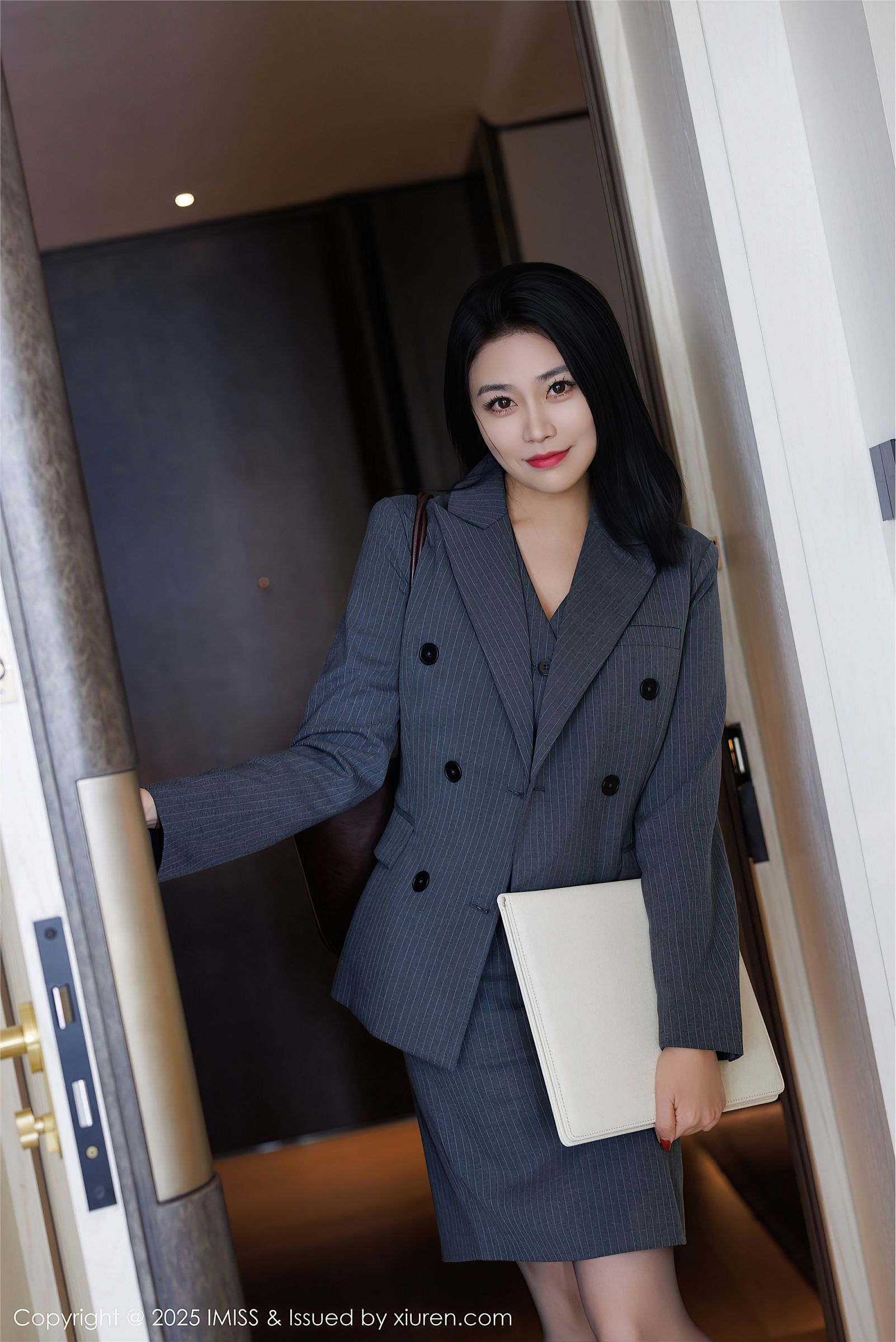 [IMISS爱蜜社美女] 2025.03.19 NO.787 许诺Sabrina-写真网