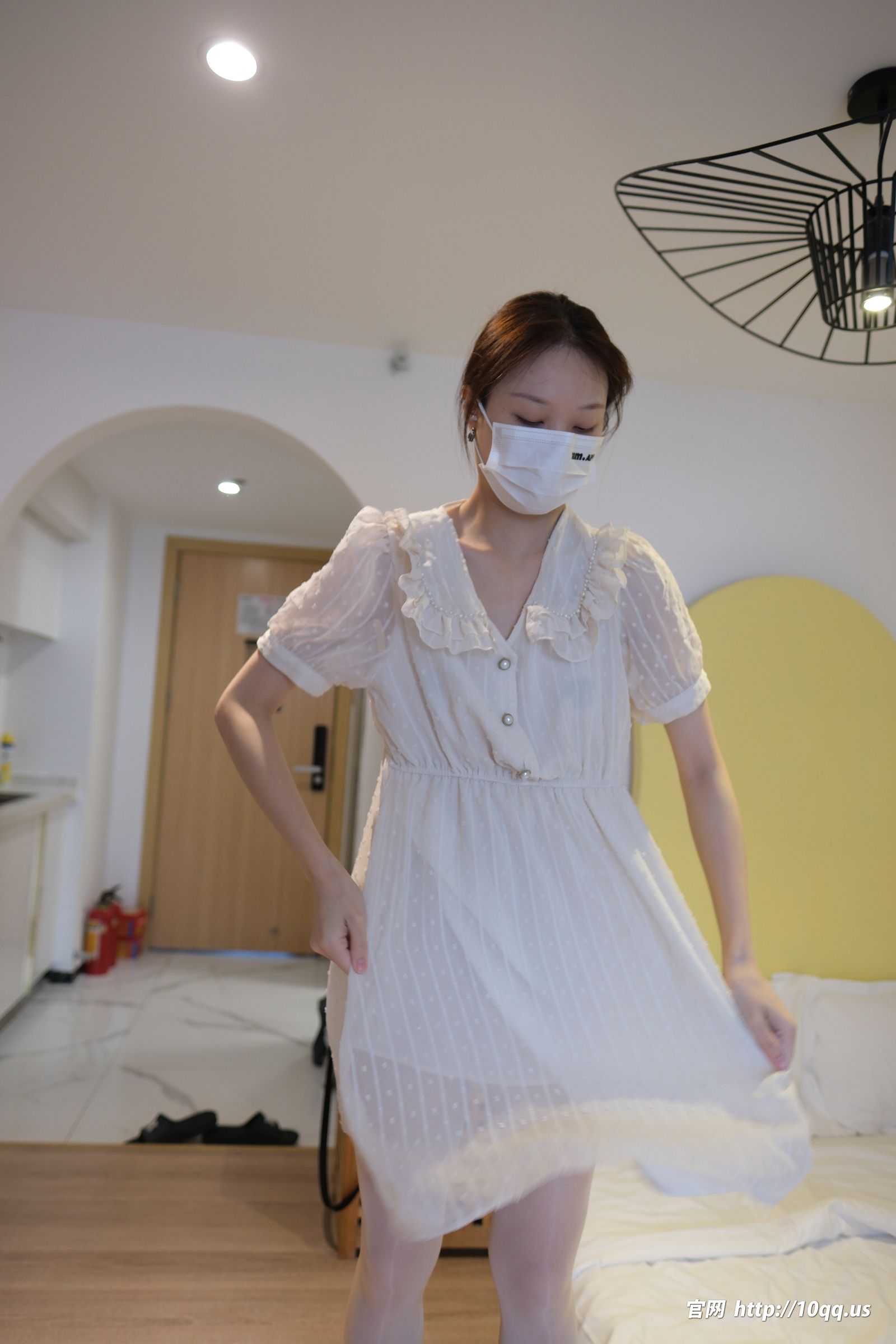 [ROSI美女图]口罩系列 2025.02.21 NO.3176-秀真阁