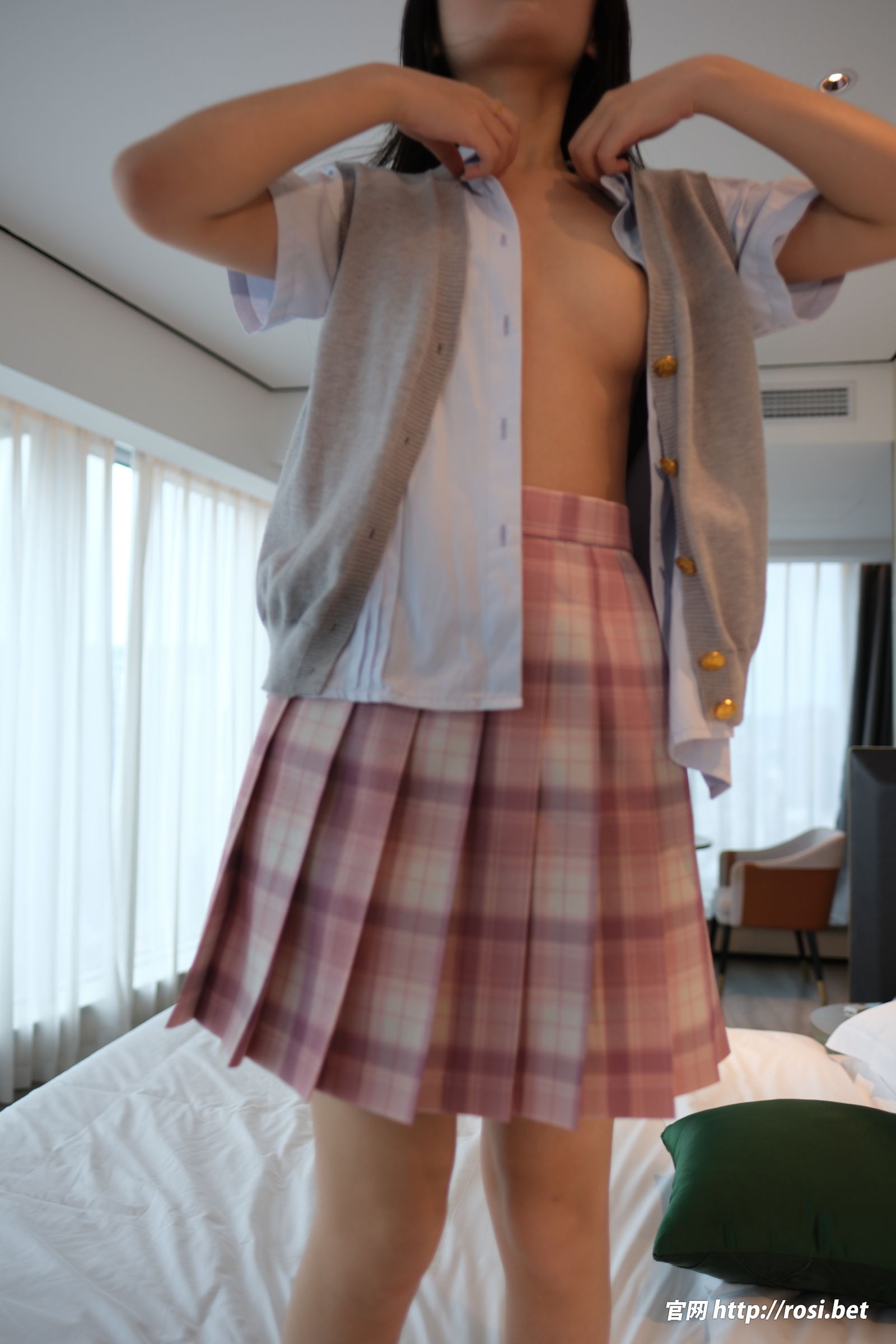 [ROSI美女图]2026.03.30 NO.5229-慕色阁