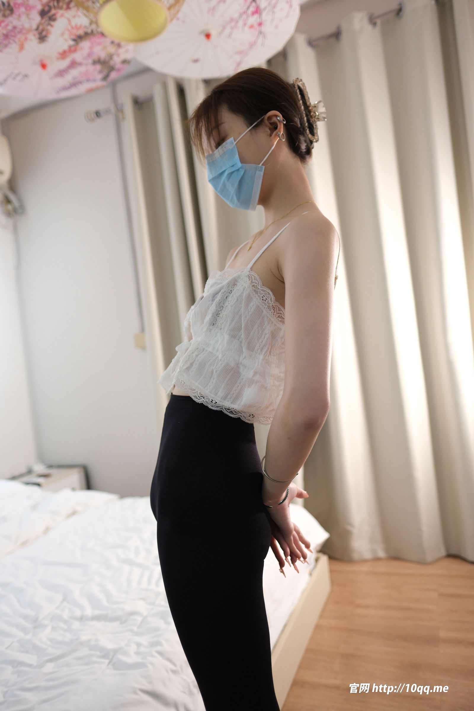 [ROSI美女图]口罩系列 2024.11.26 NO.3089-芭站网